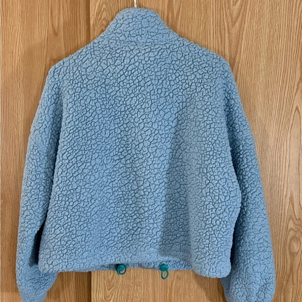 Urban Outfitters Baby Blue Cropped Sherpa Fleece Oversized Jacket